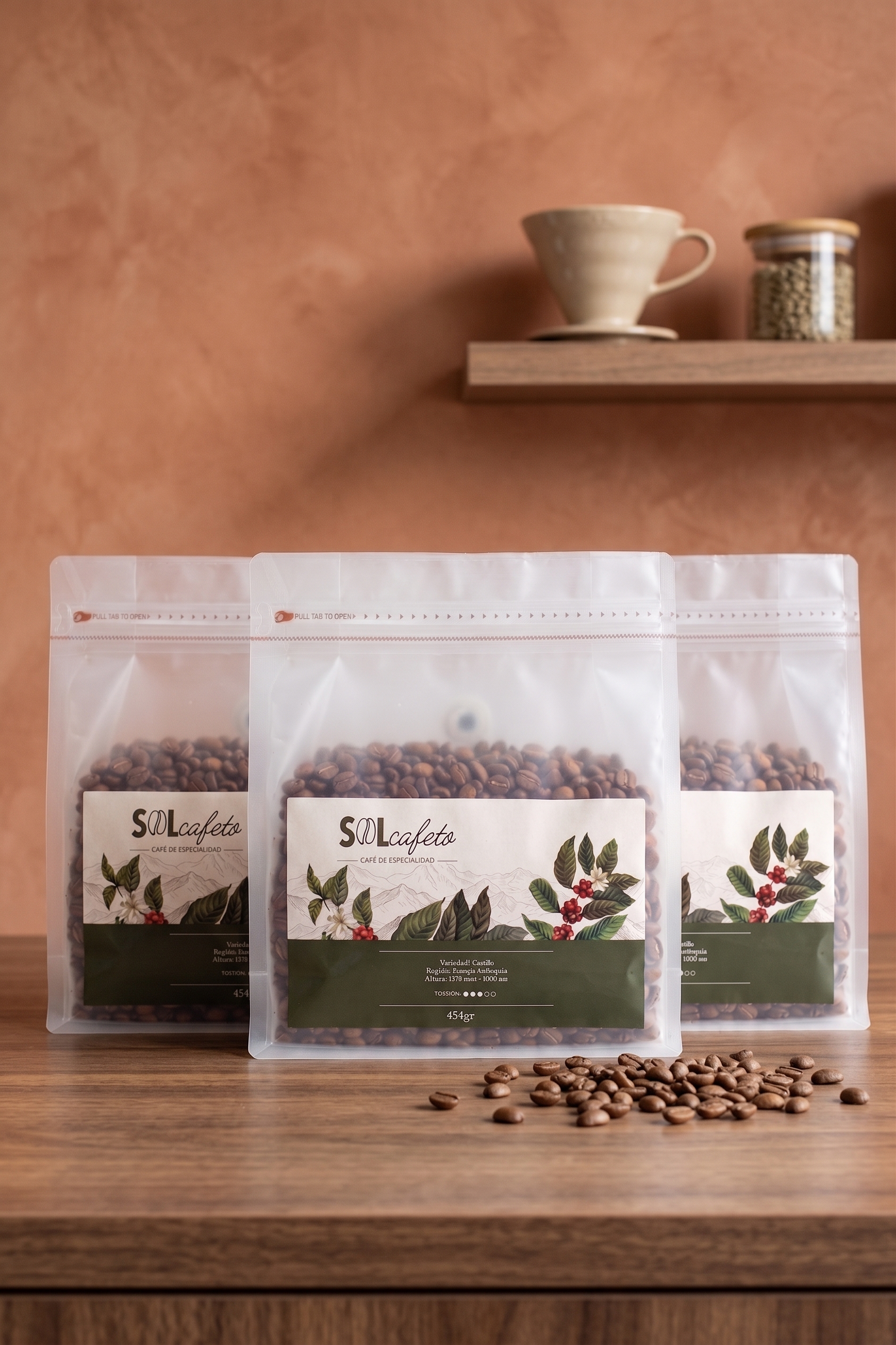 Combo de tres bolsas SOLCAFETO de 454 gr con granos de café